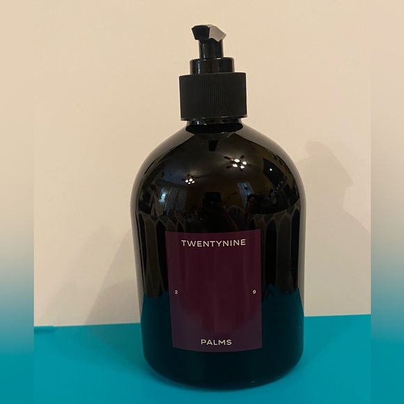 Twentynine Palms Pinyon Poet Body Wash - Picture 5 of 9